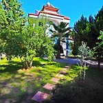 Brookland Paris, Oezel Havuzlu, Fethiye