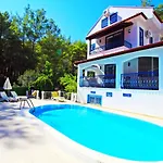 Brookland Paris, Oezel Havuzlu, Fethiye