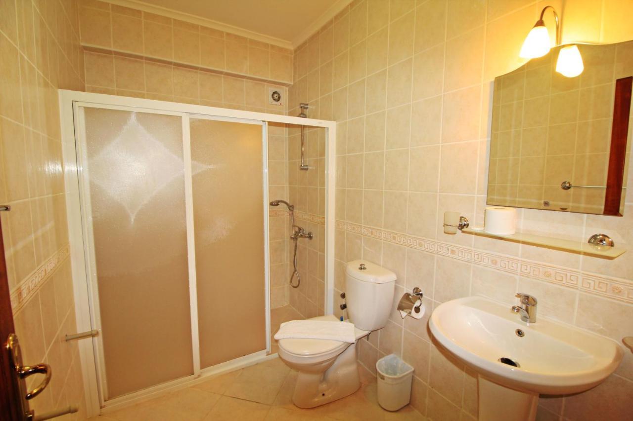 Brookland Paris, Ozel Havuzlu, Villa Fethiye
